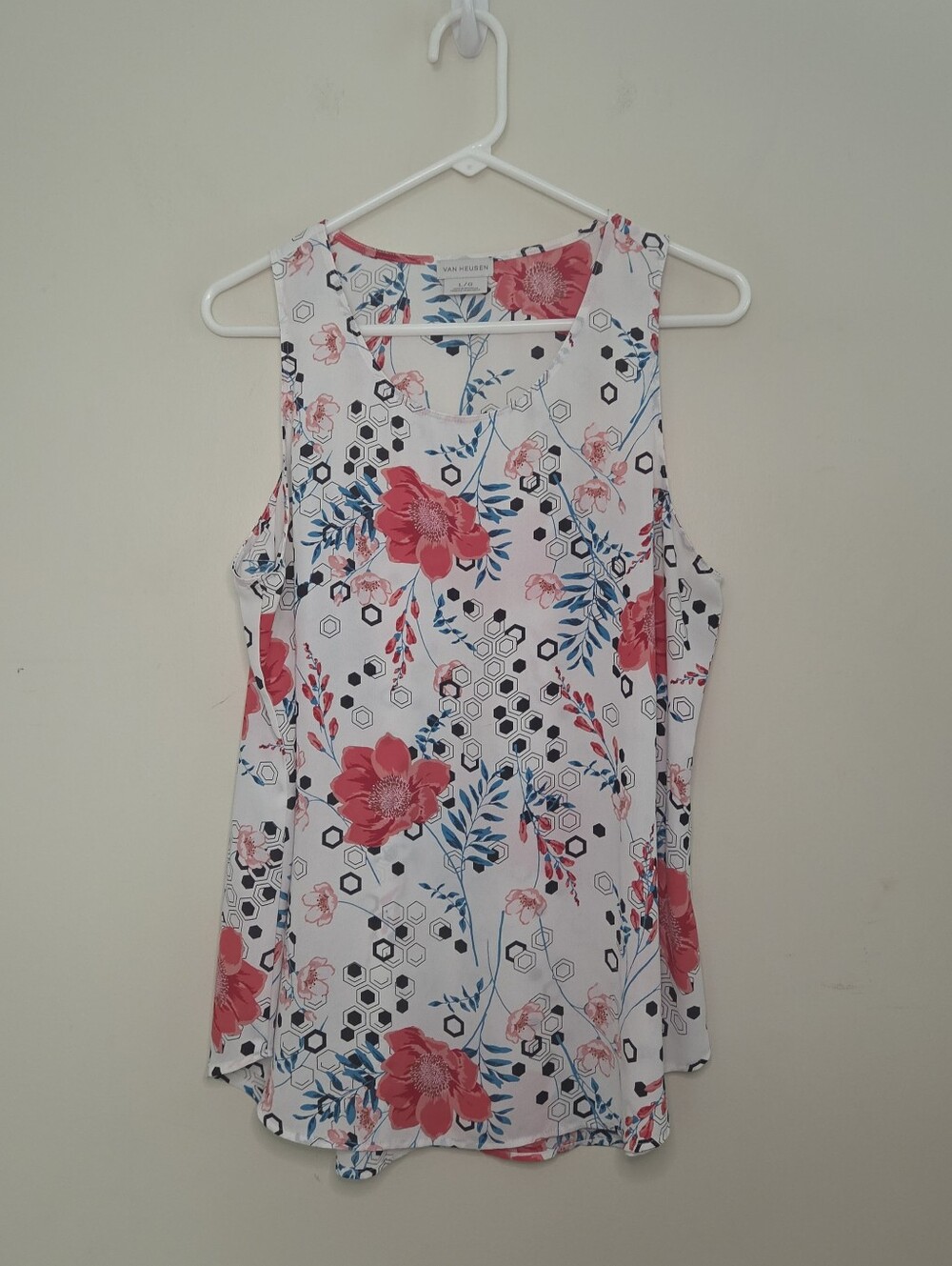 Women's Van Heusen Floral Print Sleeveless Top Sz Large